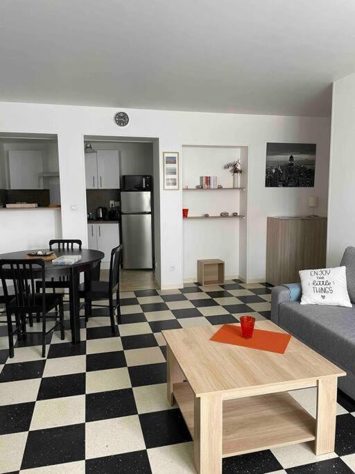 Au Parisien Appartement Ault Buitenkant foto